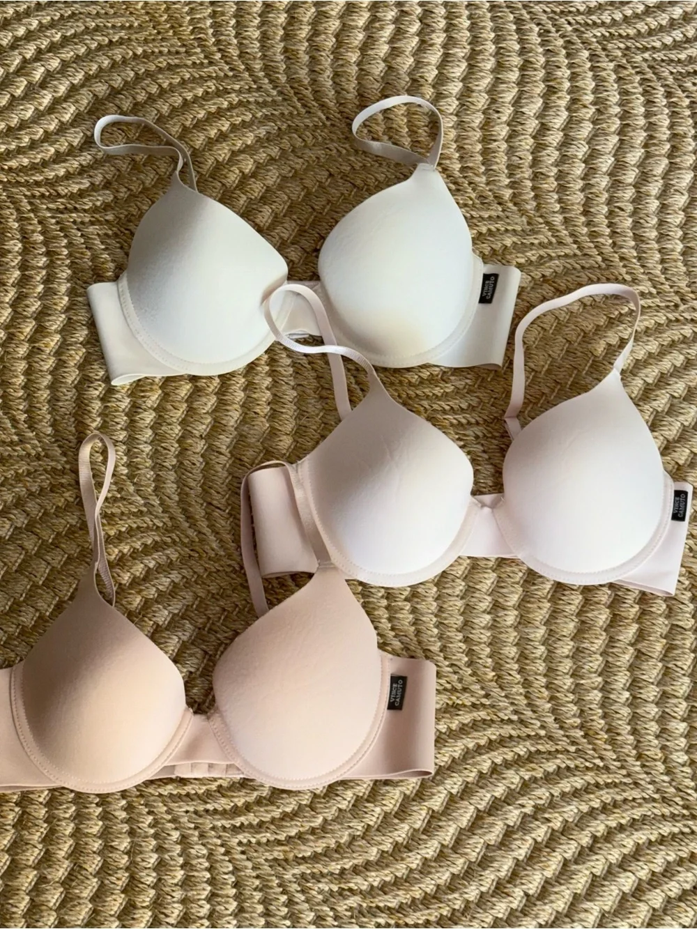 Vince Camuto 34b Everyday Smooth T-Shirt Bra Set of 3 Underwire Nude Pink Cream